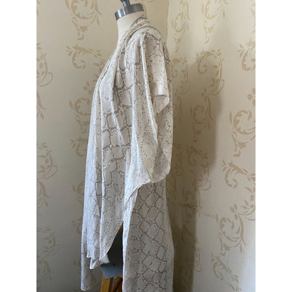 Alexis 100% Silk Snakeskin Print Swimsuit Coverup Ladies One Size - Picture 3 of 4